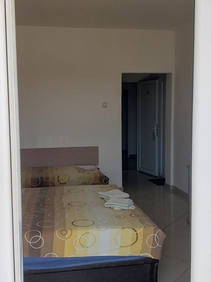Apartments Petricevic 苏托莫雷 外观 照片