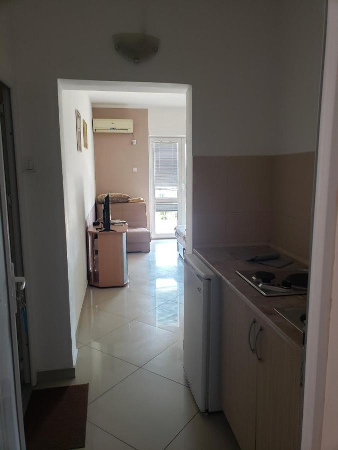 Apartments Petricevic 苏托莫雷 外观 照片