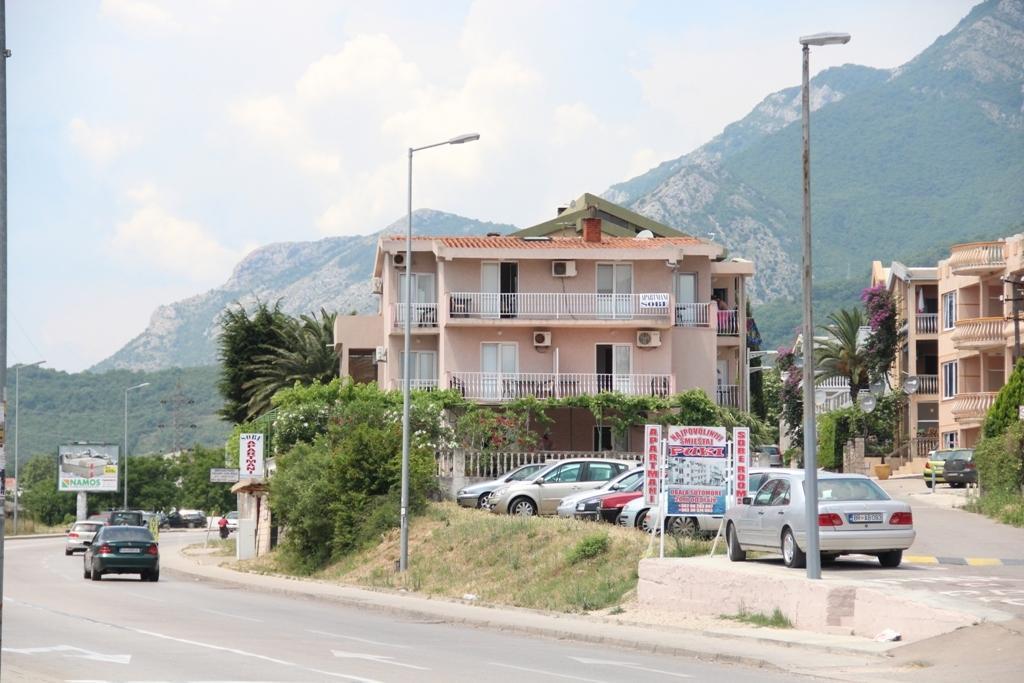 Apartments Petricevic 苏托莫雷 外观 照片